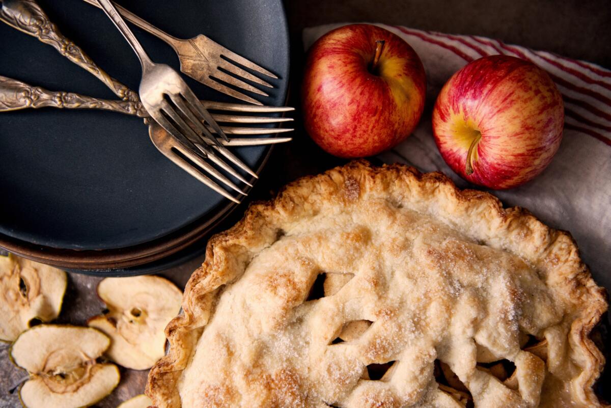 Best Apple Varieties for Pies — Chef Heidi Fink